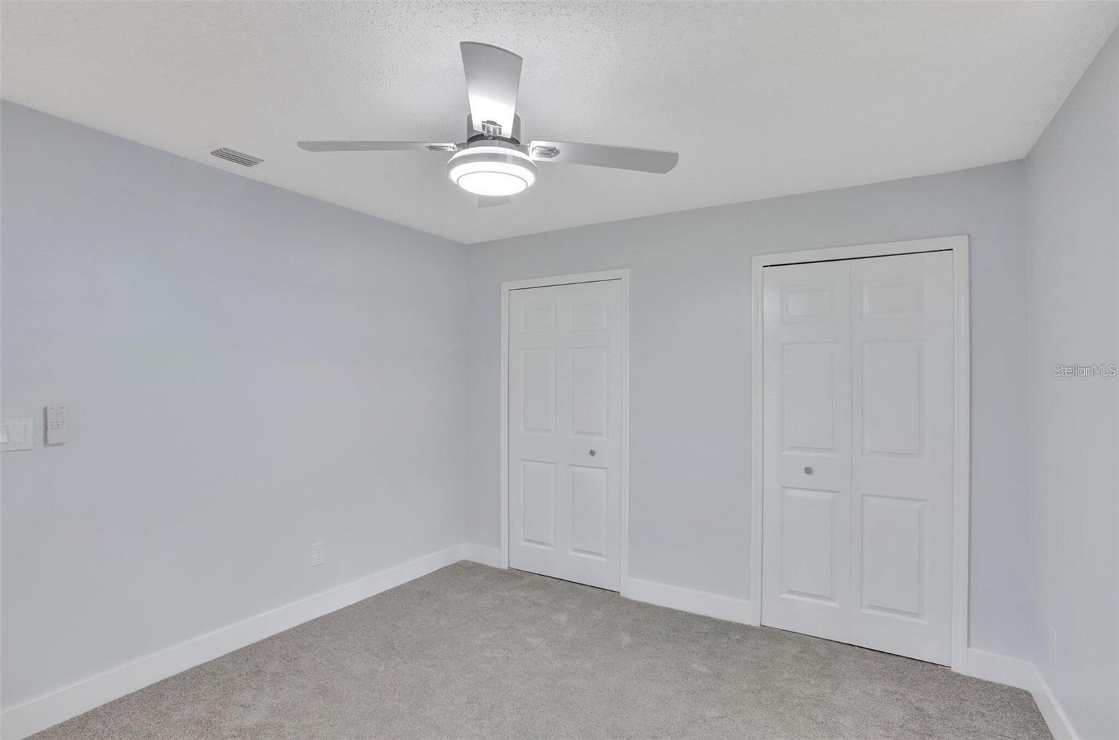 HANOVER WOODS - Residential