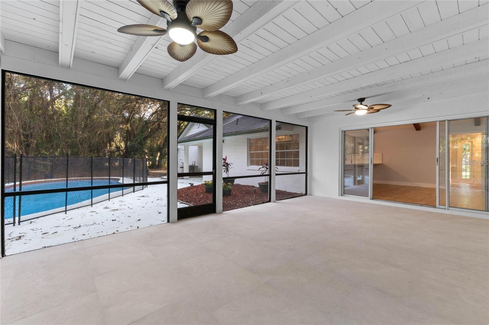 HANOVER WOODS - Residential