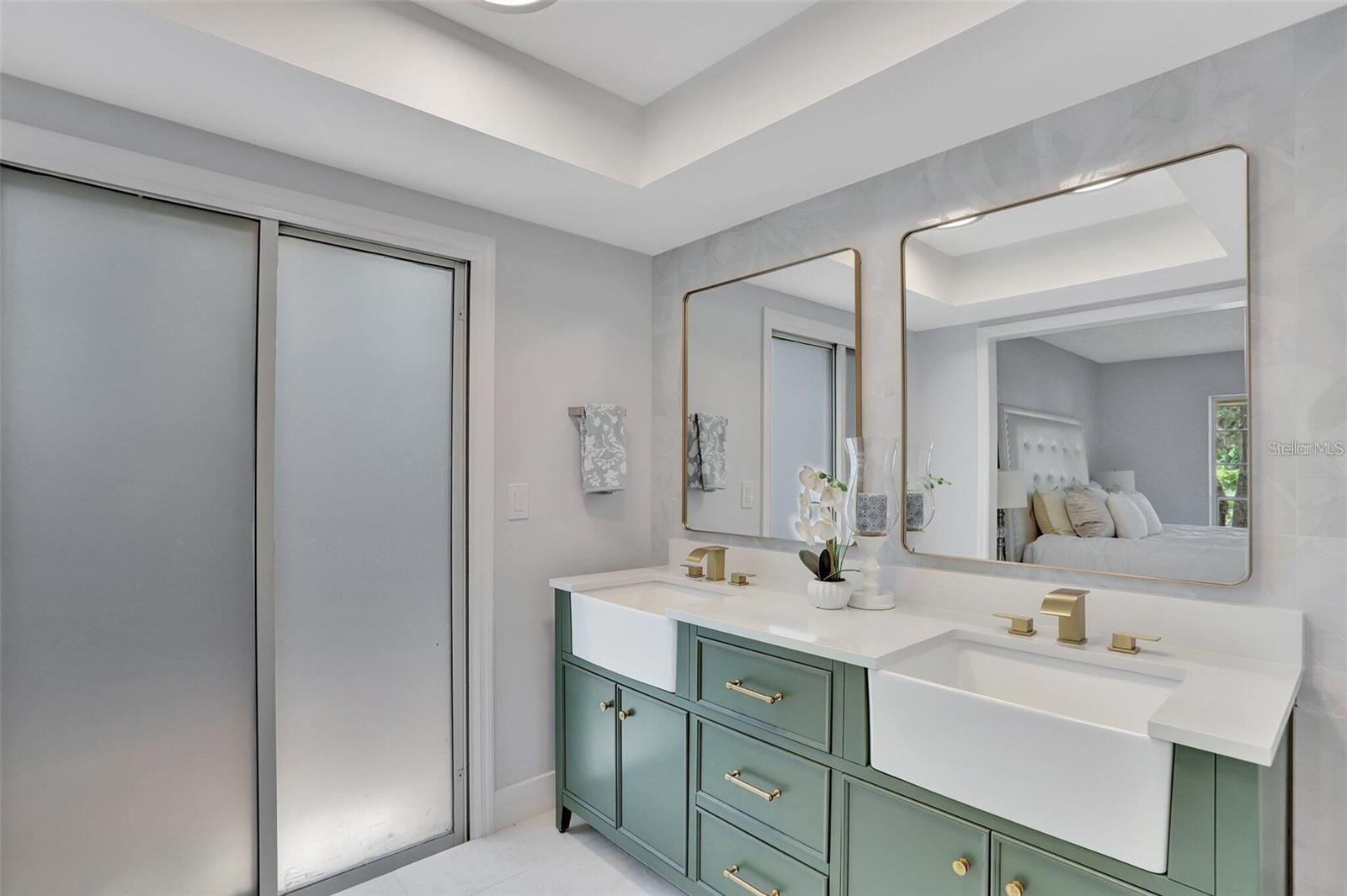 HANOVER WOODS - Residential