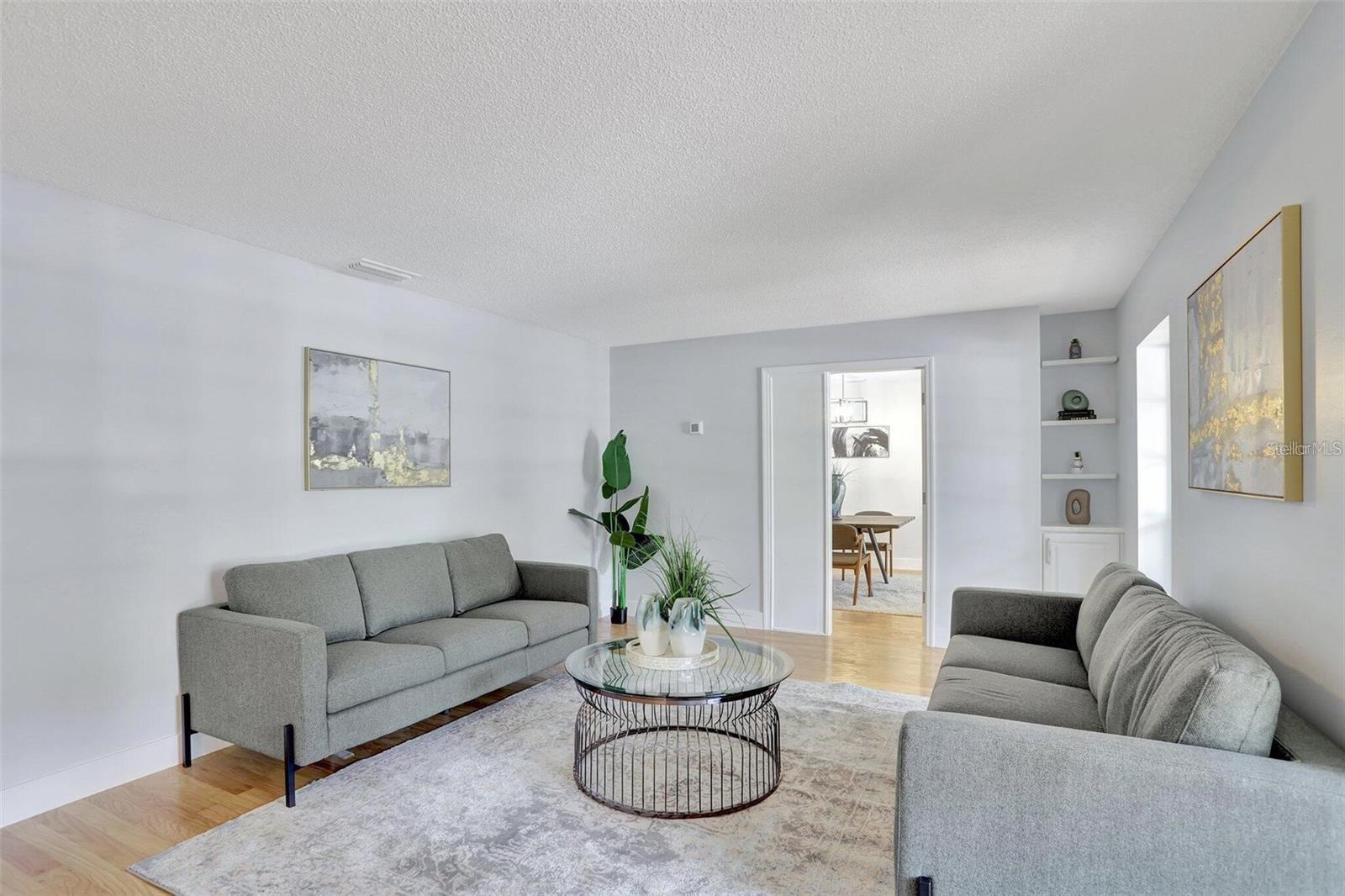 HANOVER WOODS - Residential