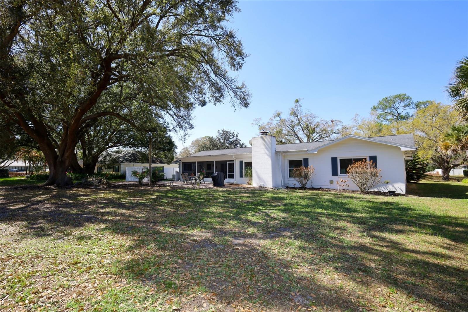 RIO PINAR ESTATES - Residential