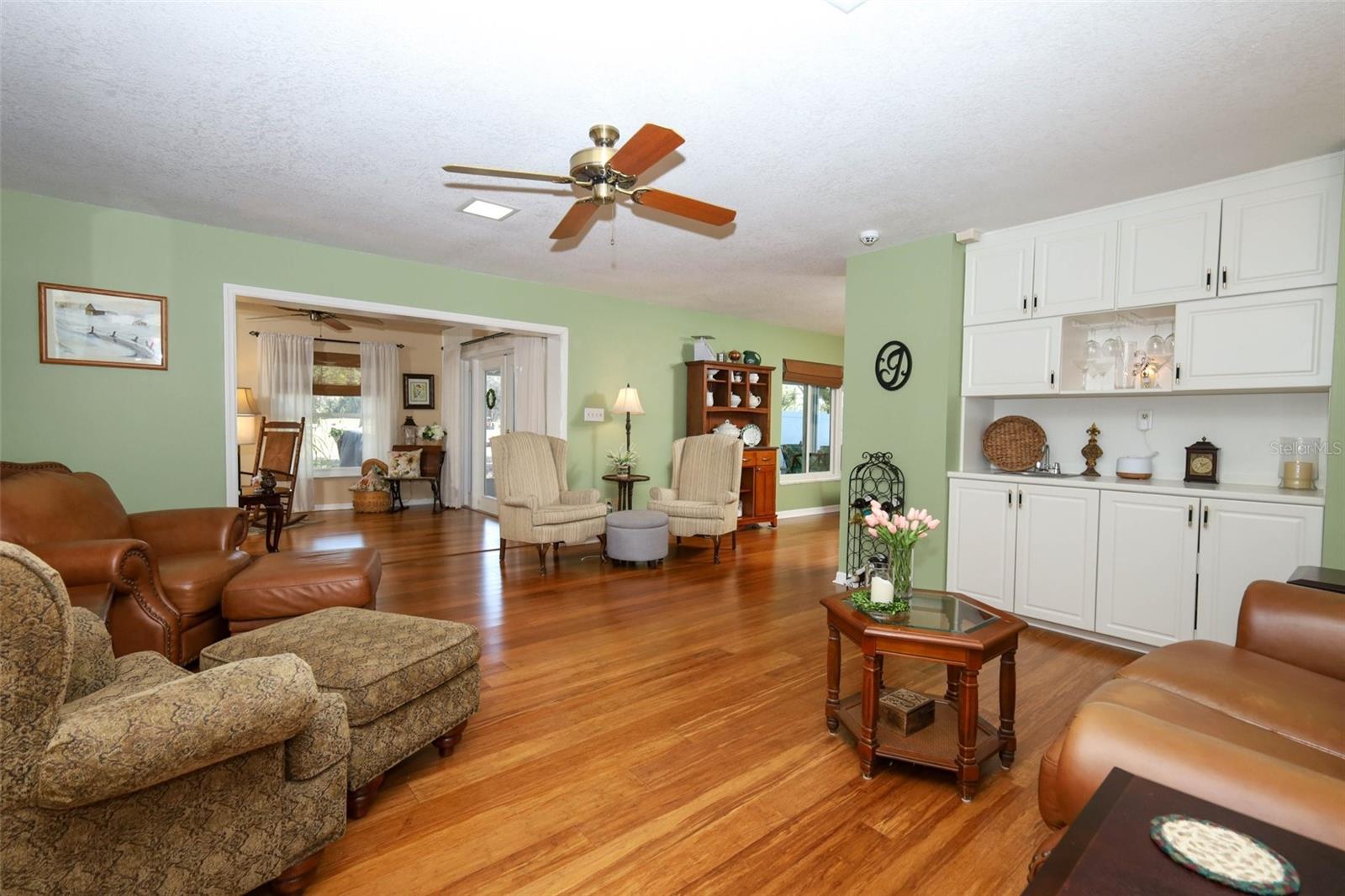 RIO PINAR ESTATES - Residential