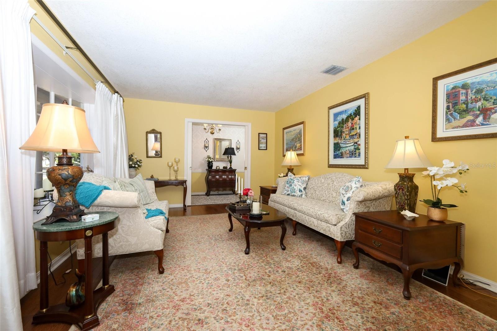 RIO PINAR ESTATES - Residential