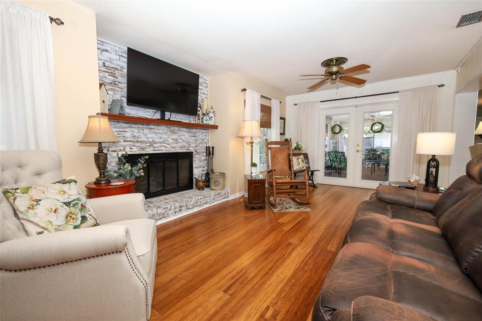 RIO PINAR ESTATES - Residential