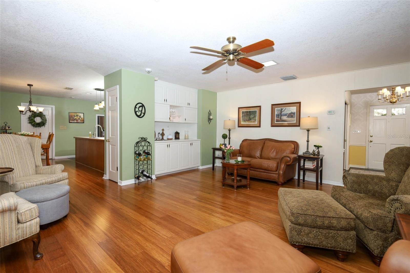 RIO PINAR ESTATES - Residential