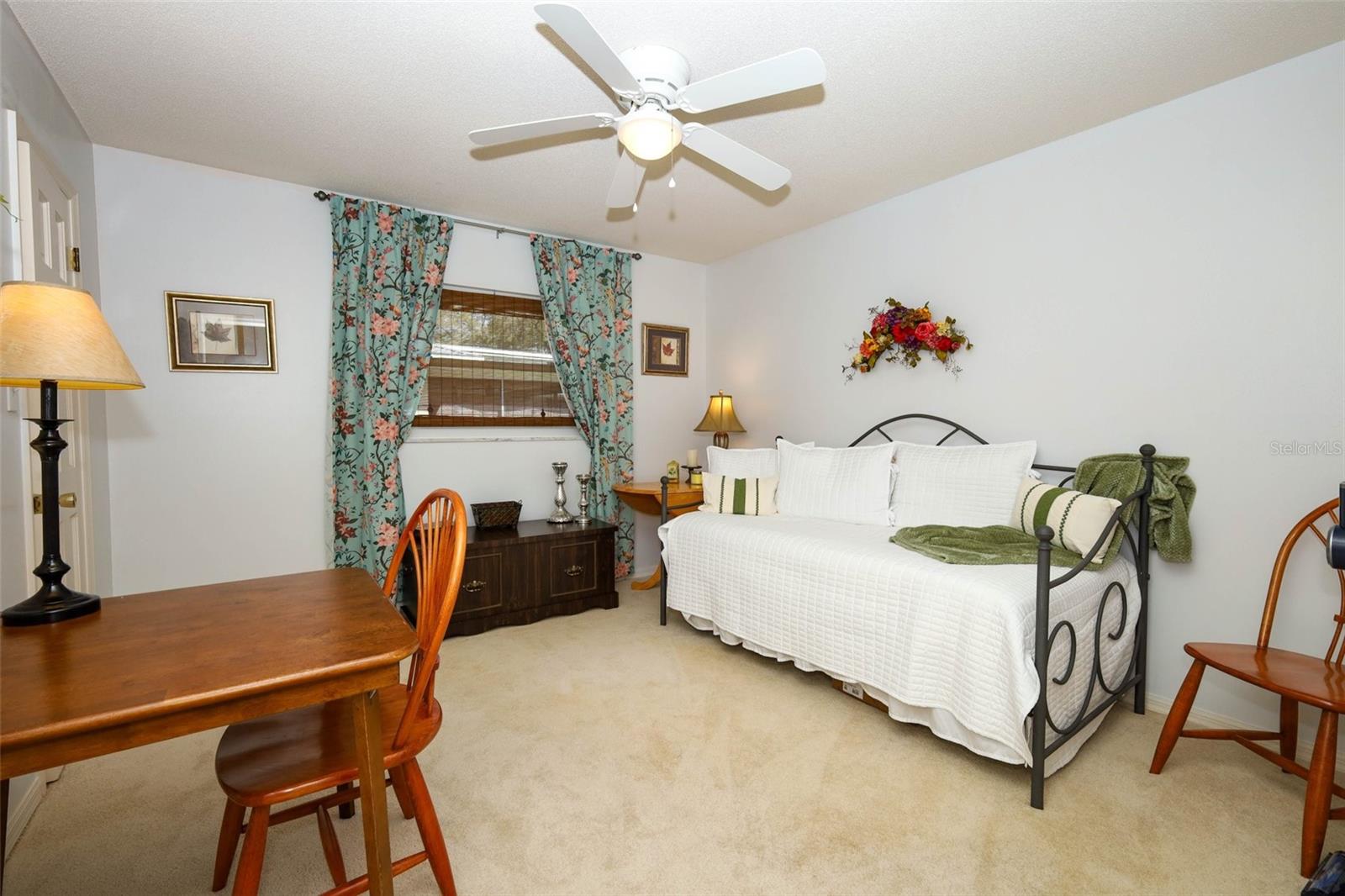 RIO PINAR ESTATES - Residential