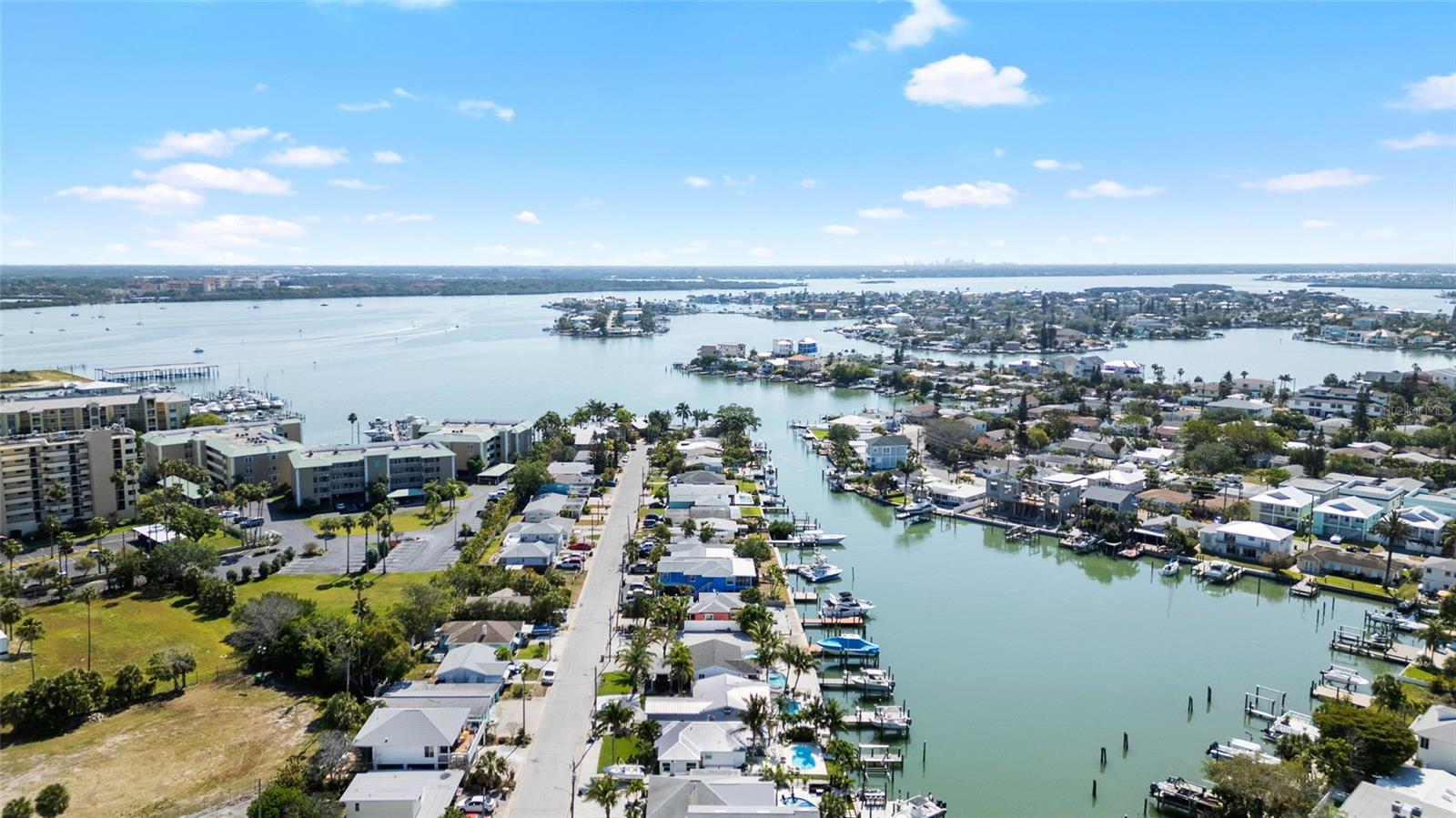 NORTH MADEIRA SHORES - Residential