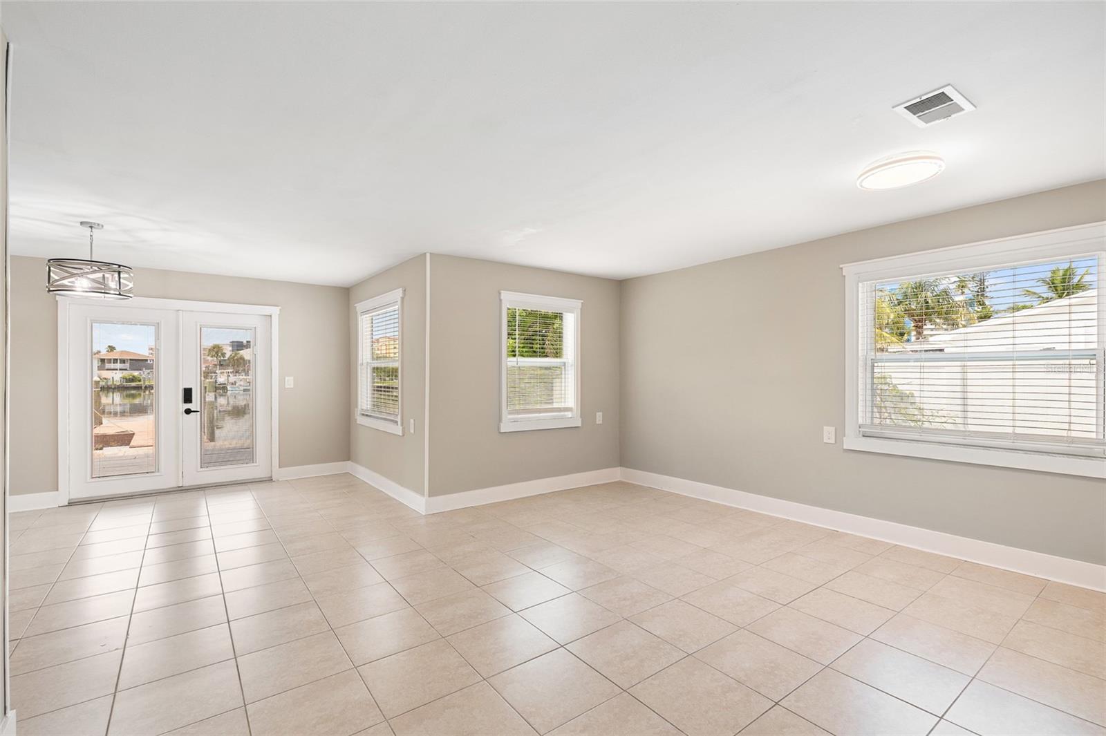 NORTH MADEIRA SHORES - Residential