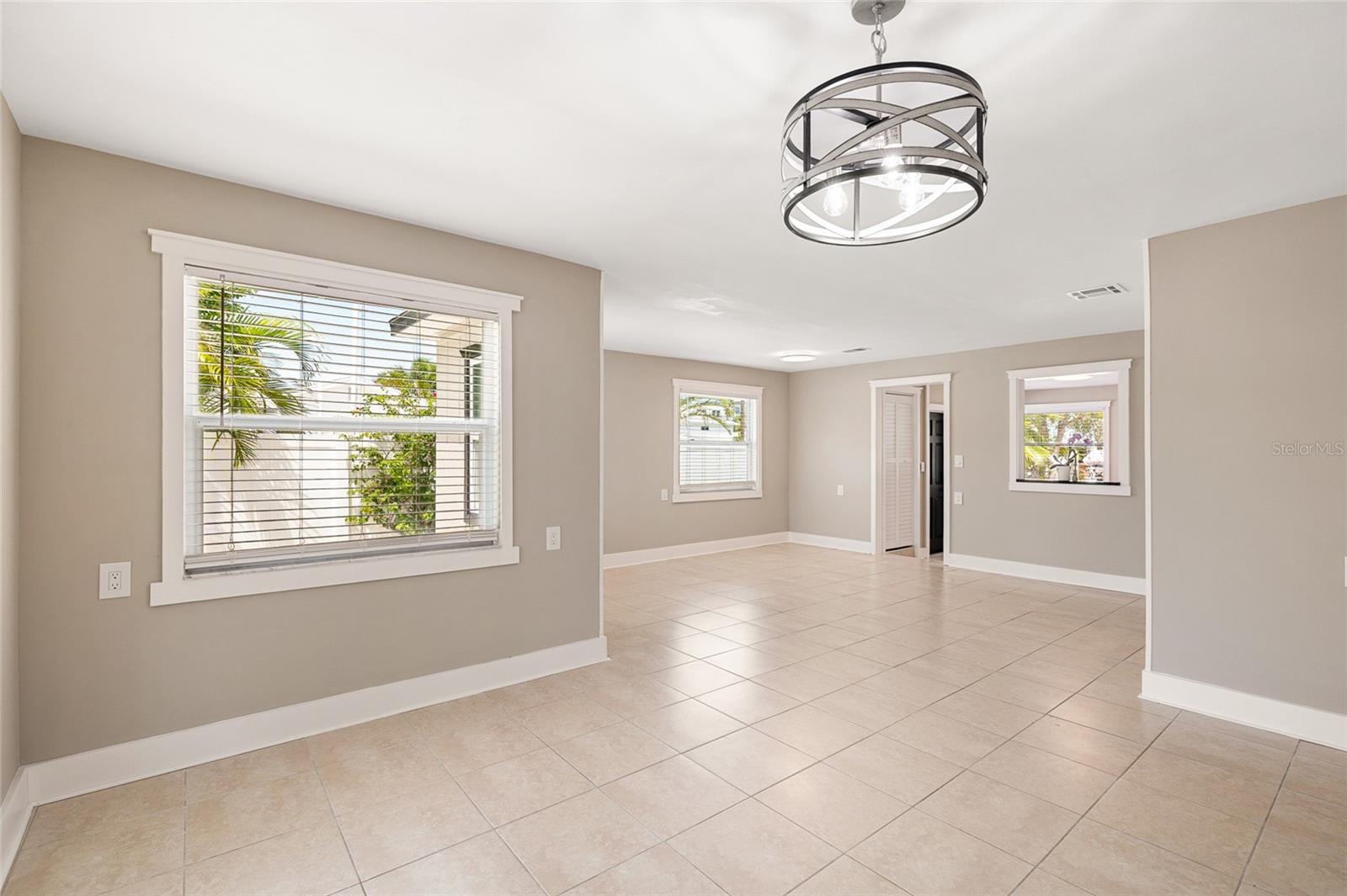 NORTH MADEIRA SHORES - Residential