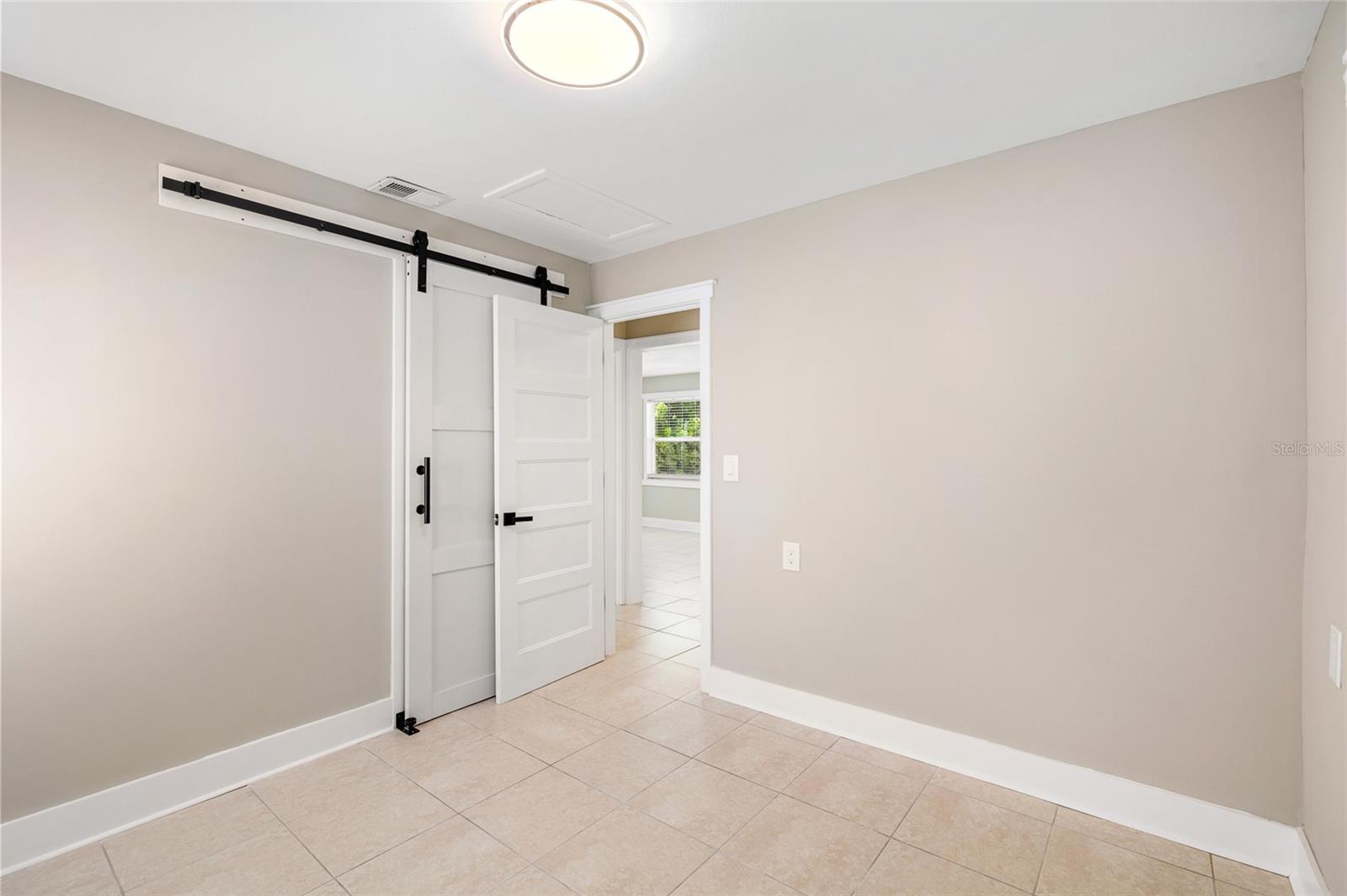 NORTH MADEIRA SHORES - Residential