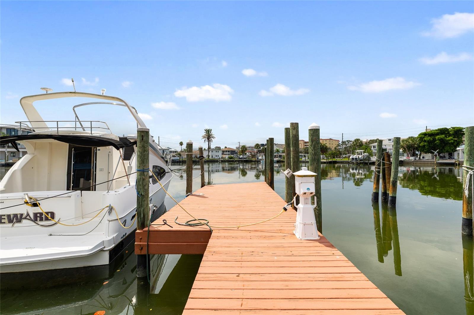 NORTH MADEIRA SHORES - Residential