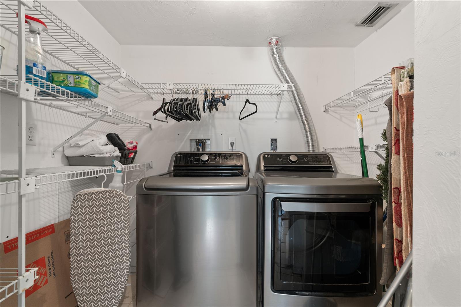 EGRET POINT PH I - Residential