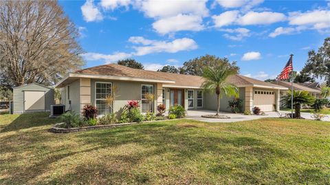 A home in LAKELAND