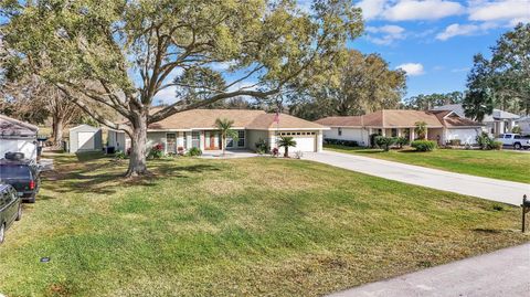 A home in LAKELAND