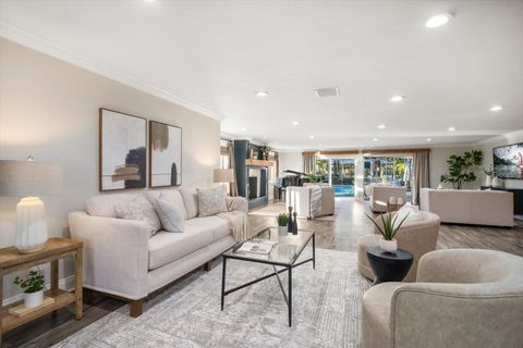 A home in LARGO