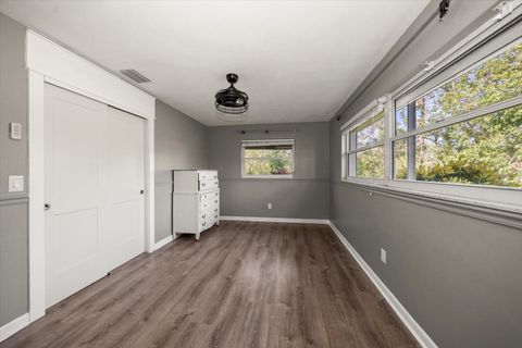 A home in LARGO