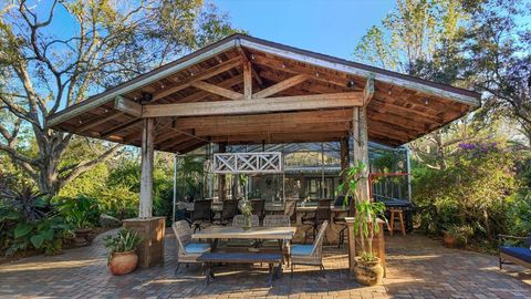 A home in LARGO