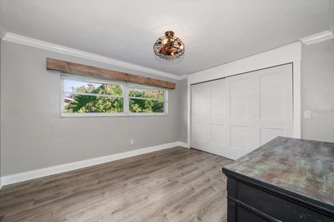 A home in LARGO