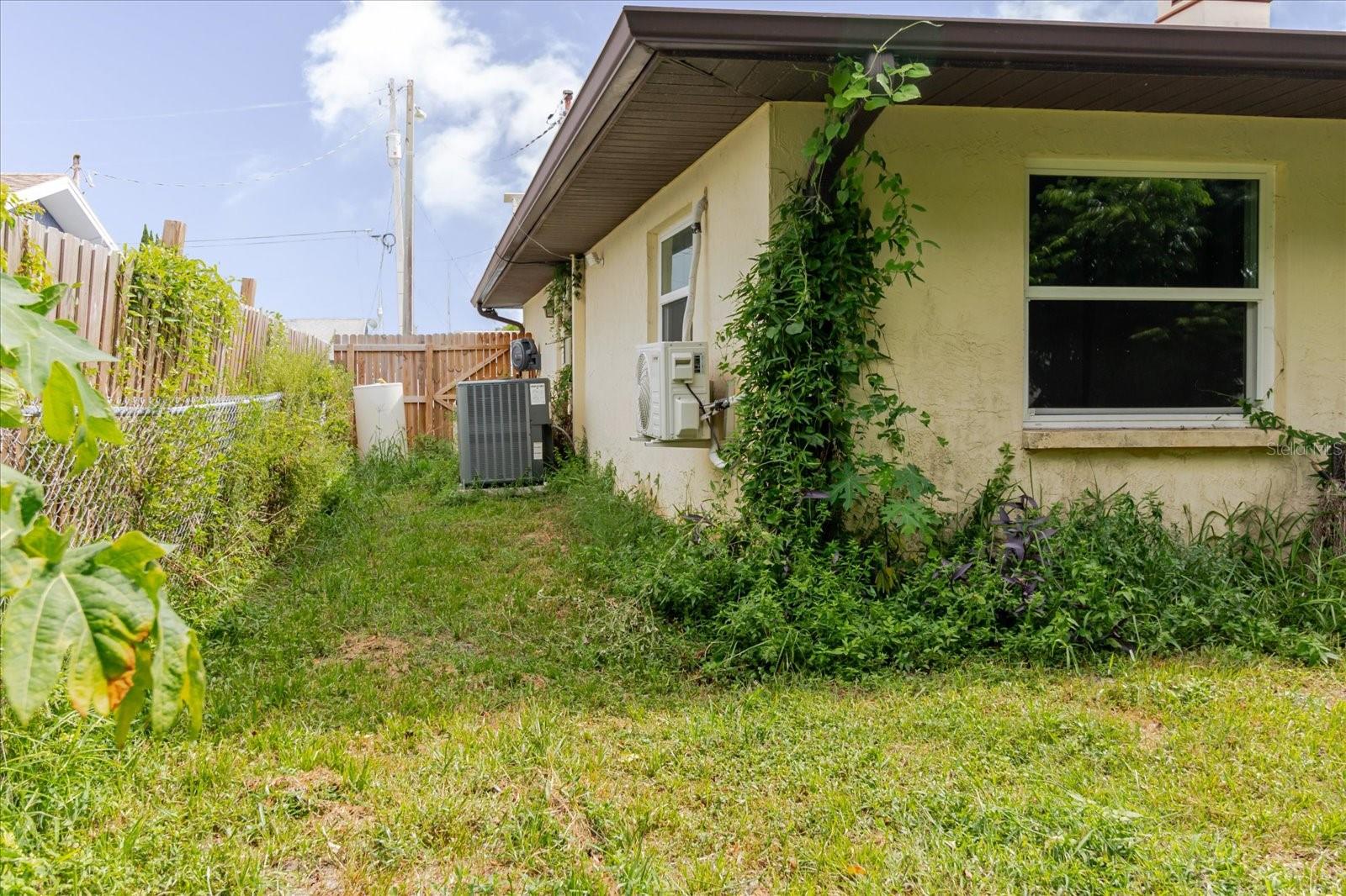 VIVA VILLAS - Residential