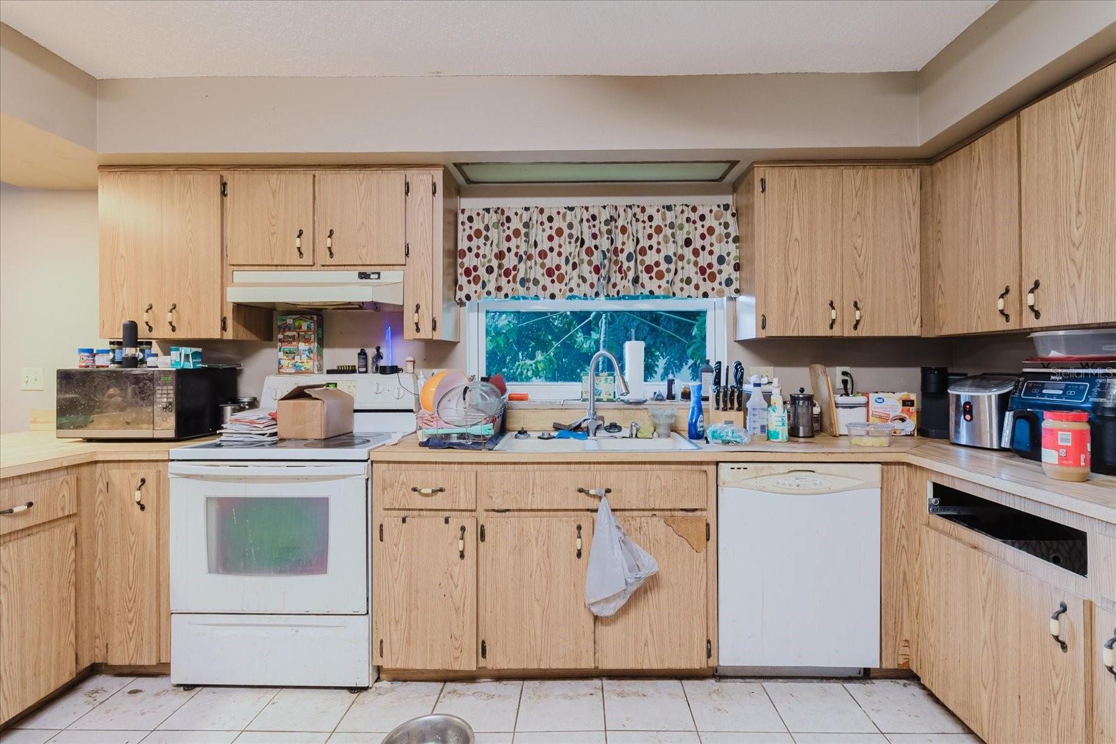 VIVA VILLAS - Residential