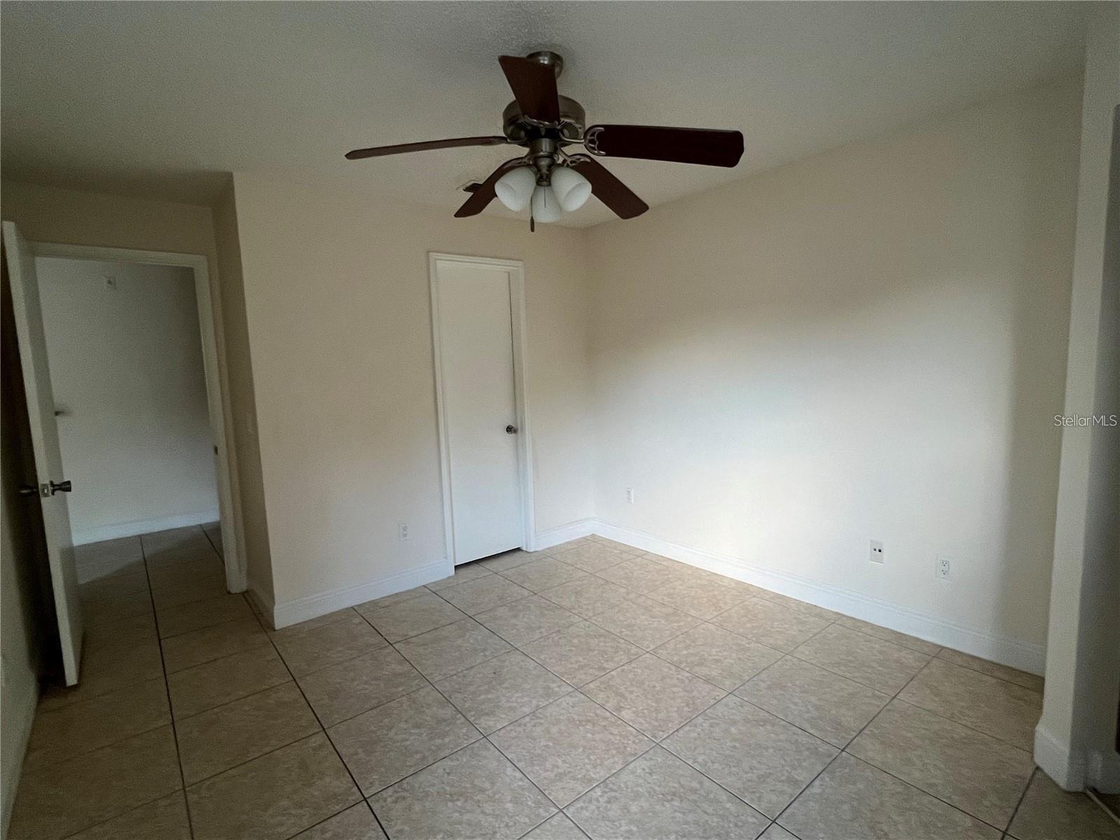 REGENCY PARK AT LAKE MARY A CONDOMINIUM - Residential Lease