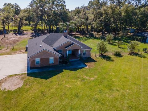 A home in PLANT CITY