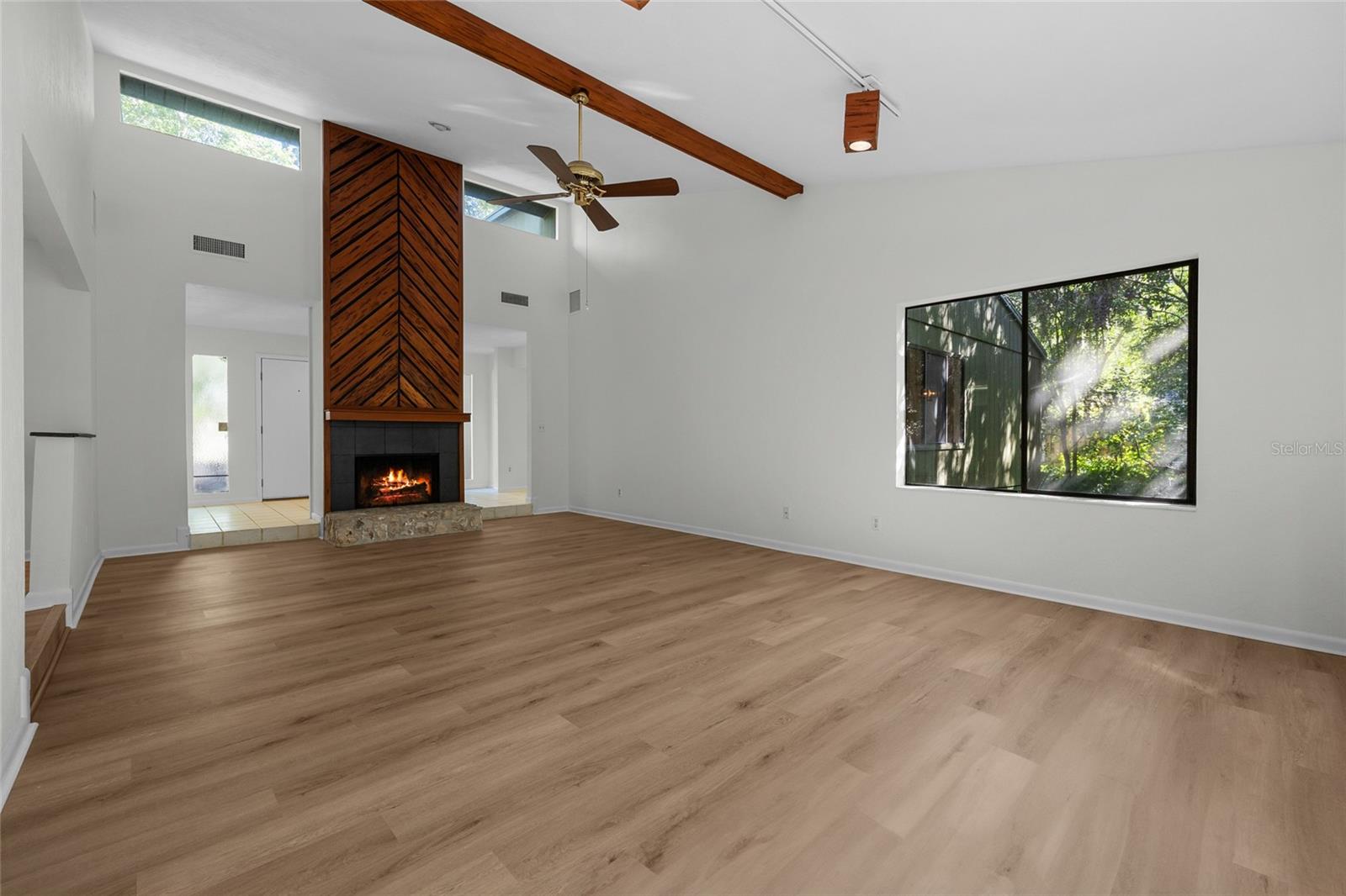 ROCK CREEK - Residential