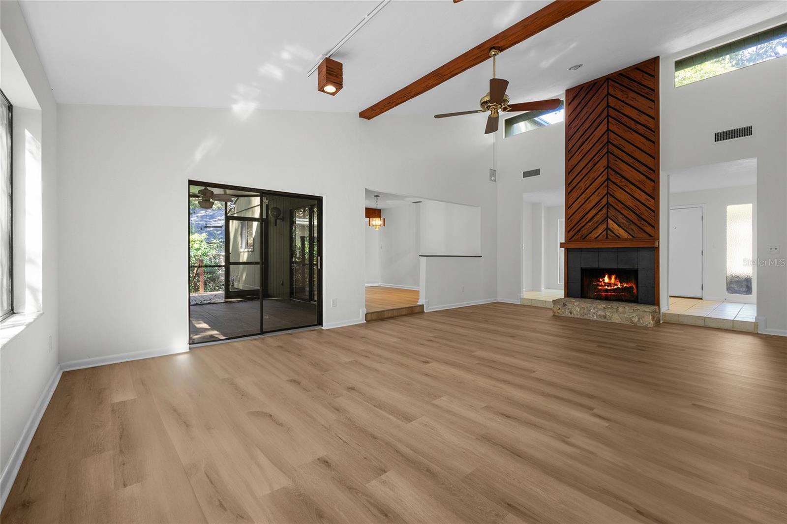 ROCK CREEK - Residential