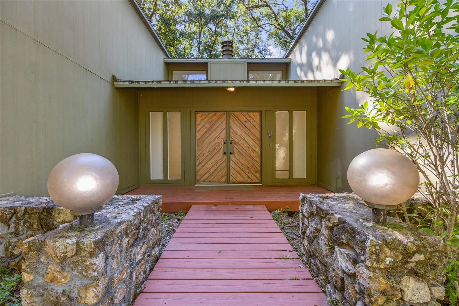 ROCK CREEK - Residential