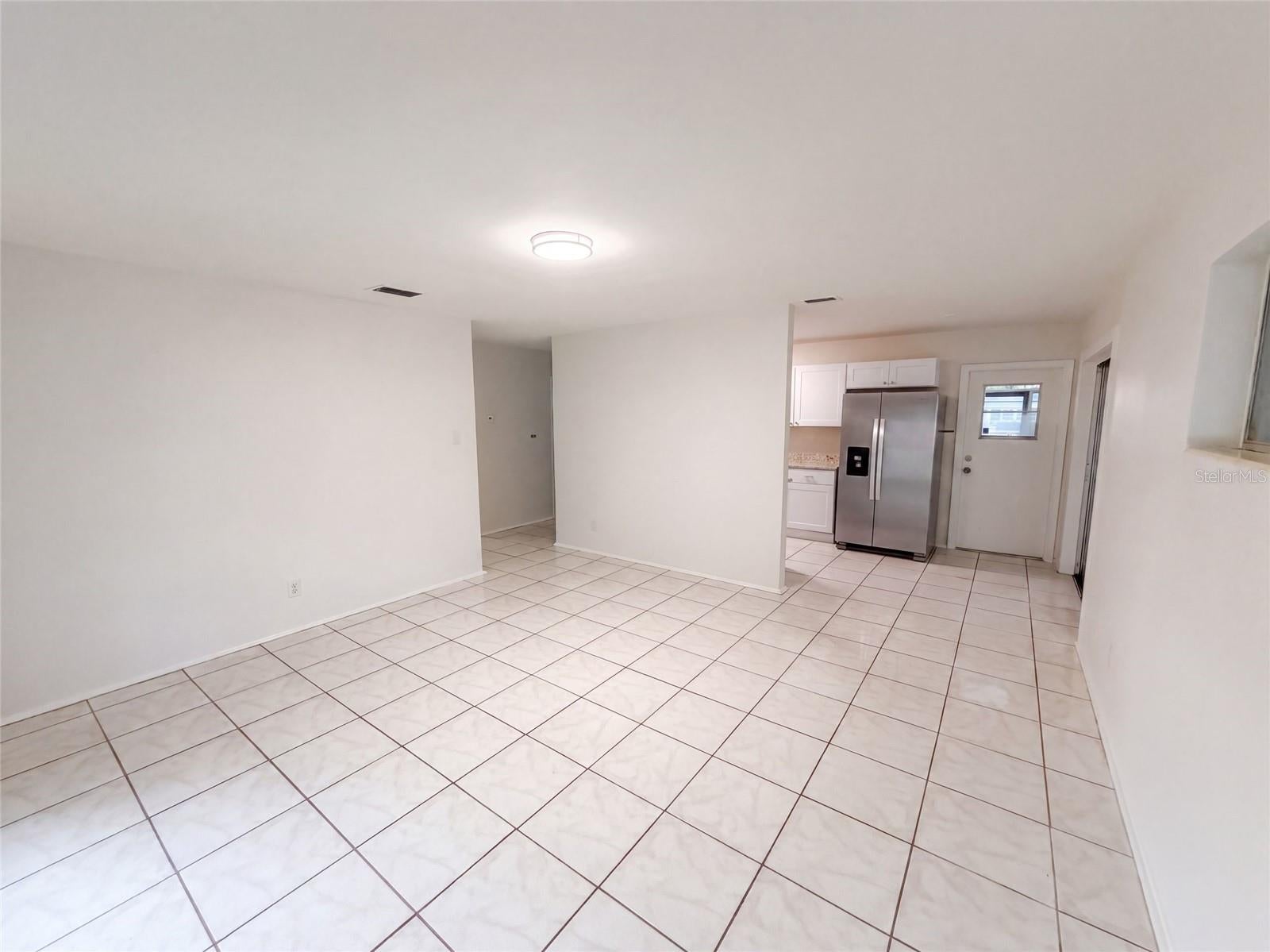 1053 AZALEA LANE