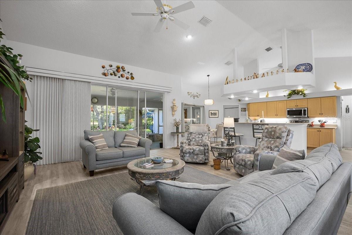 9977 N LANGDON ROAD