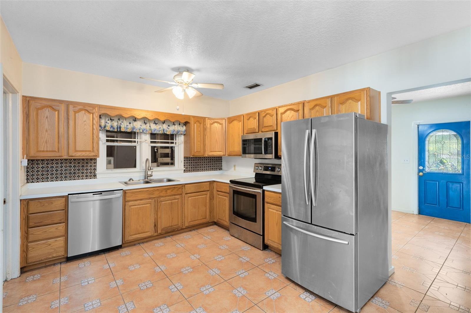 PENNSYLVANIA HEIGHTS - Residential