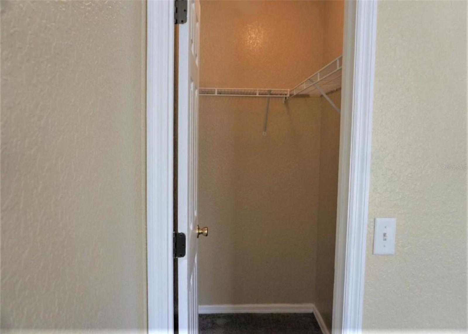 CITRUS SPGS UNIT 01 - Residential Income