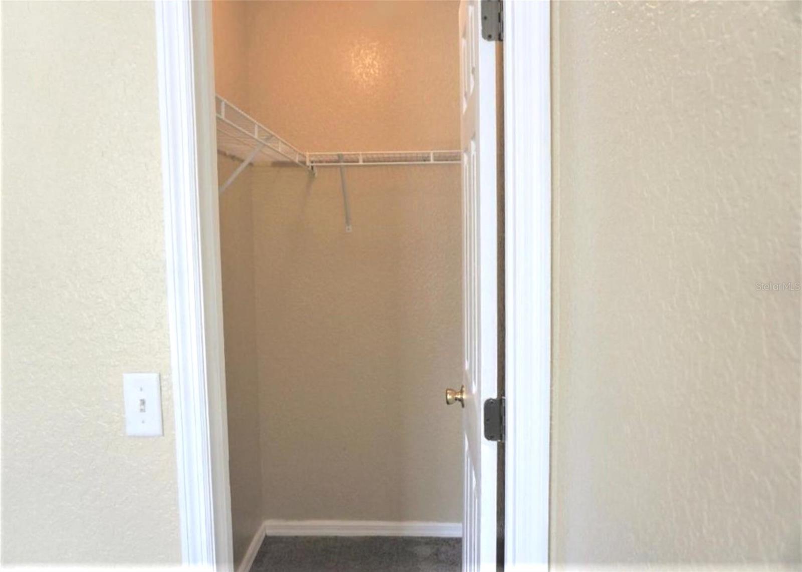 9435 N MANASHEE DRIVE