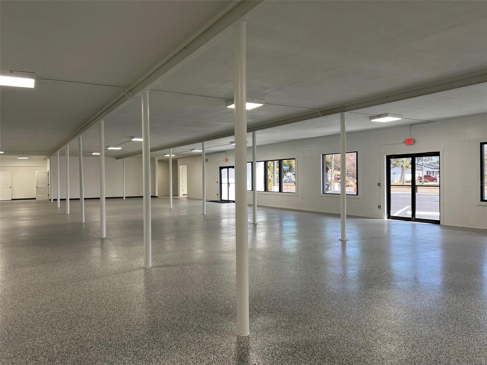 SUNBURST COURT - Commercial Sale