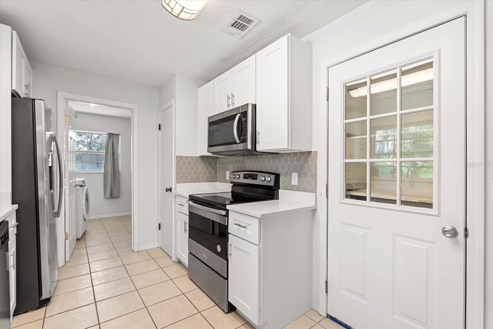 LAKE MARSHA SUB - Residential