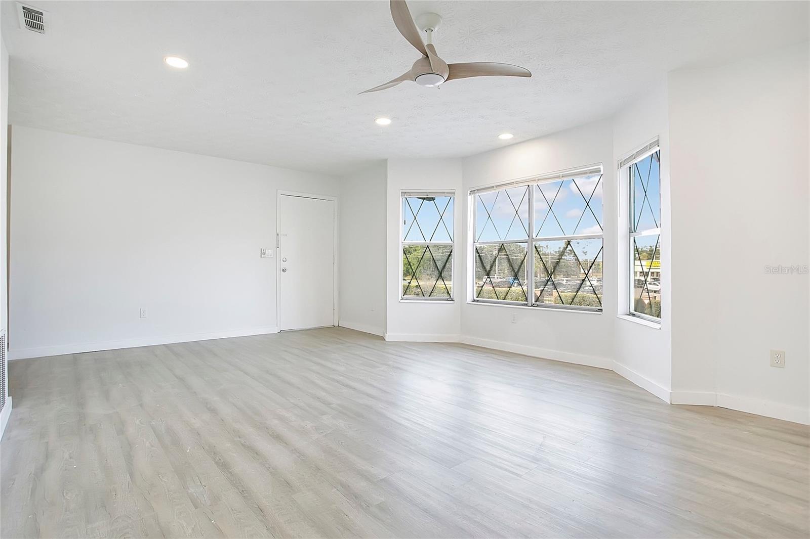 CAMELOT BY LAKE CONDO - Residential