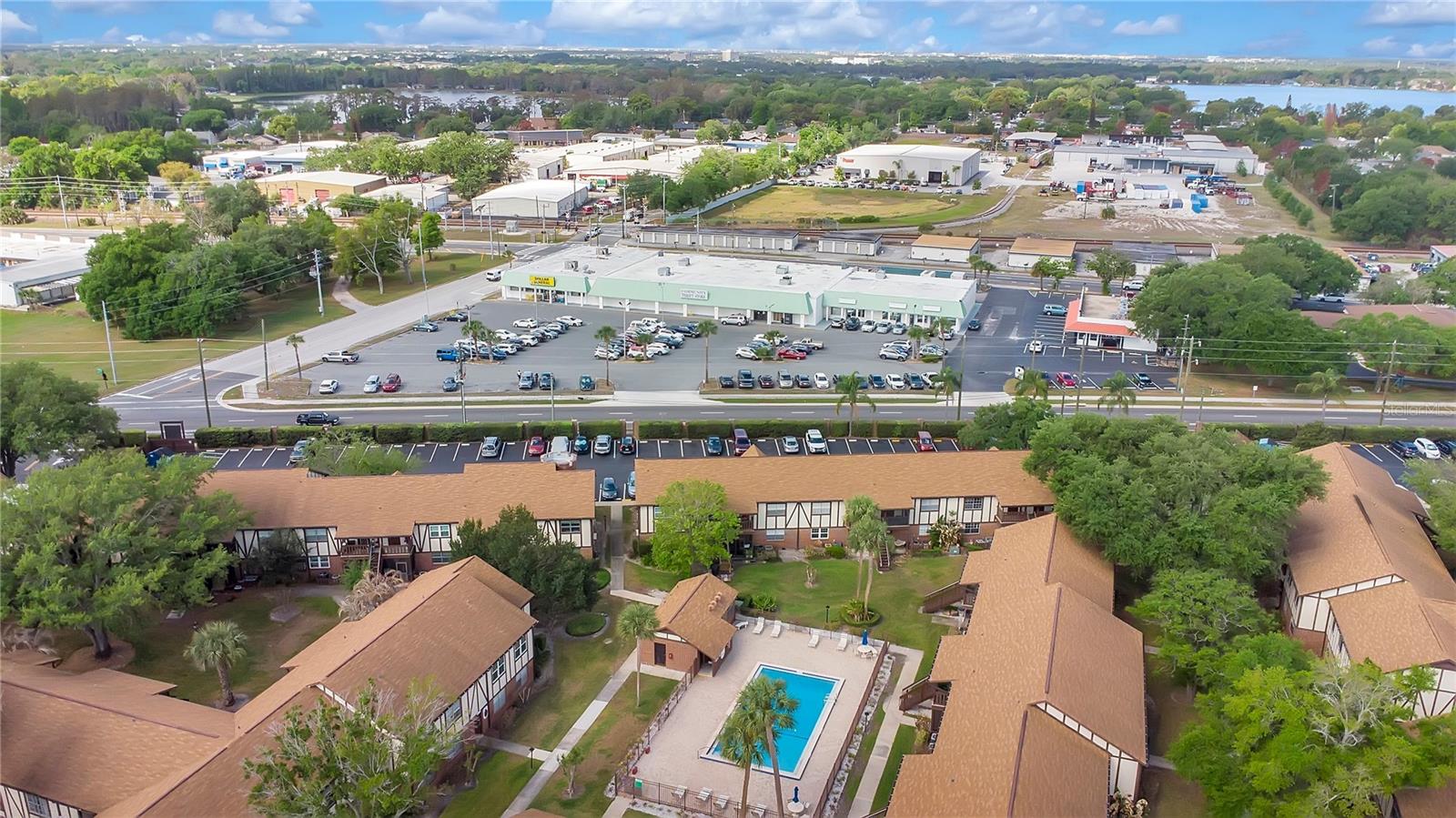 CAMELOT BY LAKE CONDO - Residential