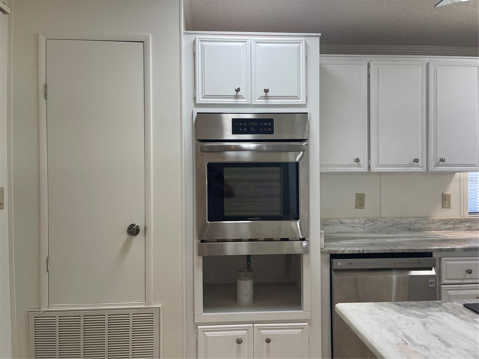 CONTINENTAL COUNTRY CLUB - TIMBERWOODS - Residential