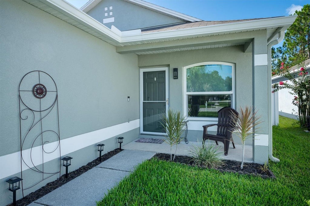 Photo of 30516 Birdhouse Drive, Wesley Chapel, FL 33545 (MLS # TB8545390)