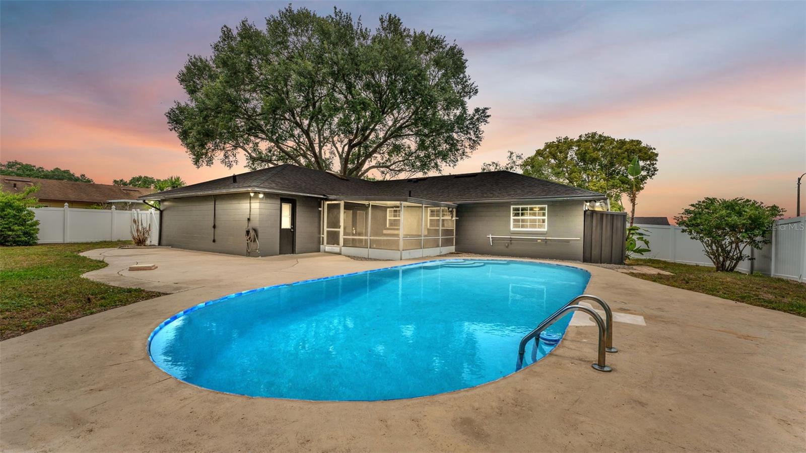 4301 ORANGEWOOD LOOP E