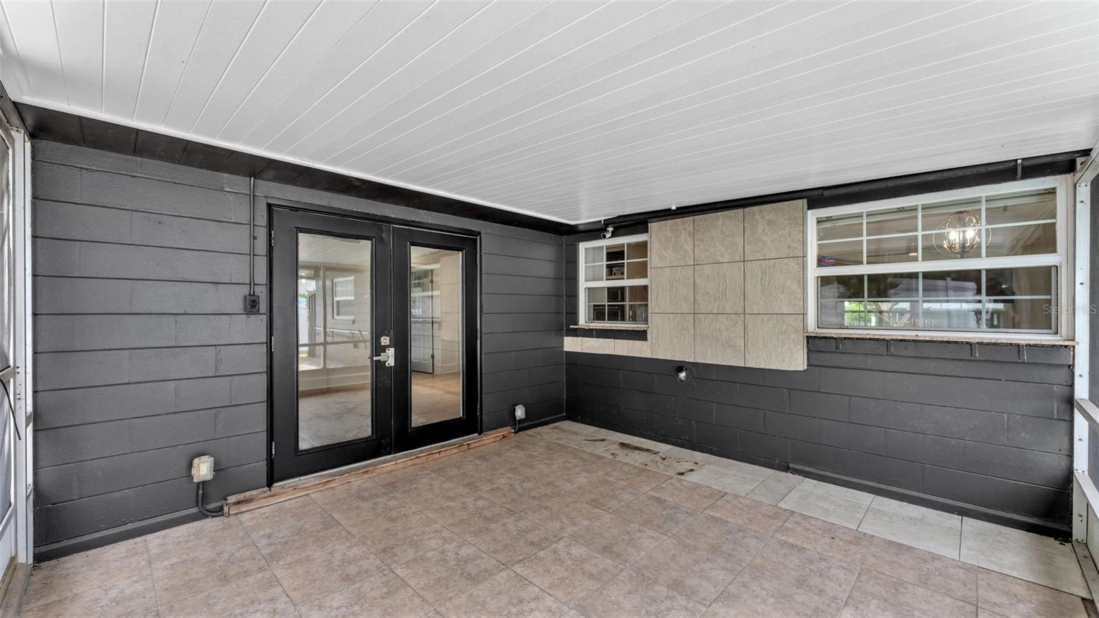 ORANGEWOOD TERRACE - Residential