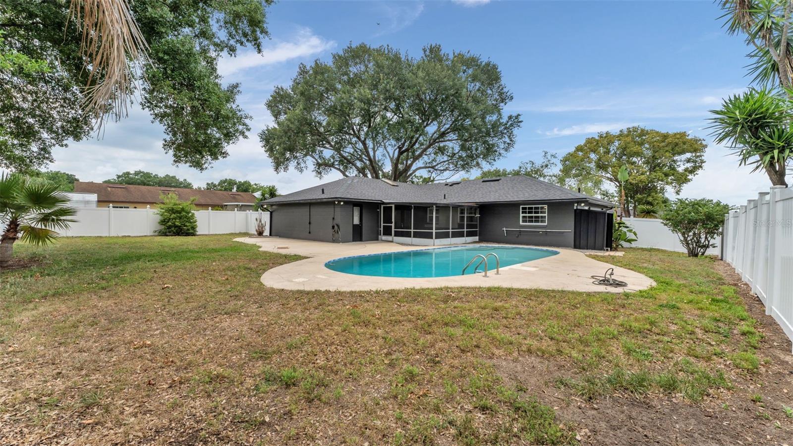 ORANGEWOOD TERRACE - Residential