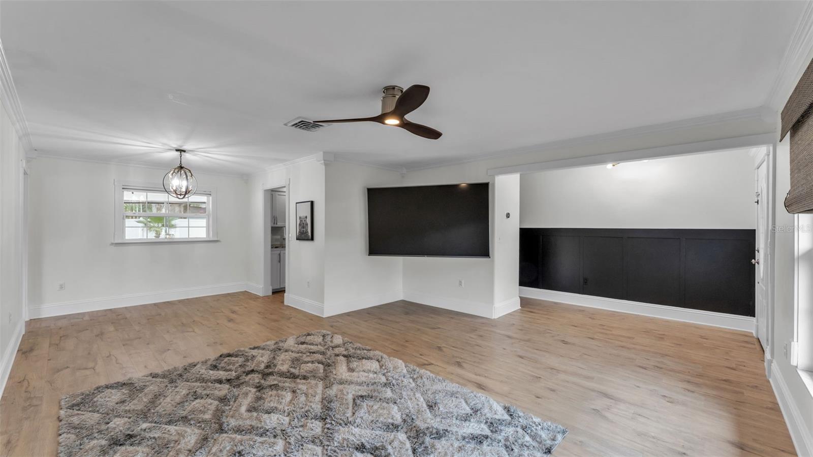 ORANGEWOOD TERRACE - Residential
