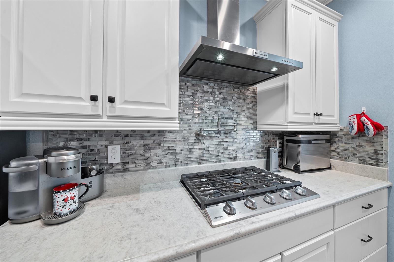 CASCADES AT SOUTHERN HILLS PLANTATION - Residential