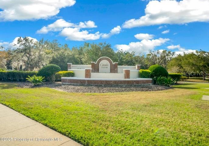 CASCADES AT SOUTHERN HILLS PLANTATION - Residential