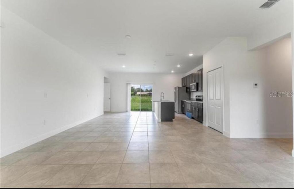 Photo of 3389 SW 126th Lane Road, Ocala, FL 34473 (MLS # O6376978)