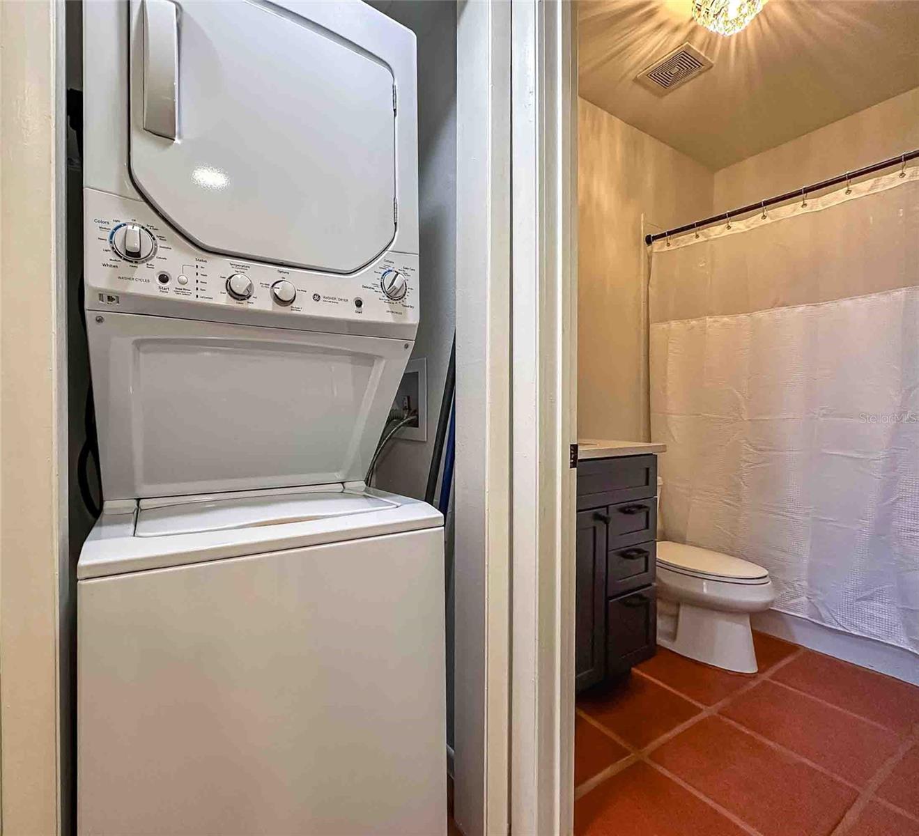 4405 W FAIR OAKS AVENUE 8