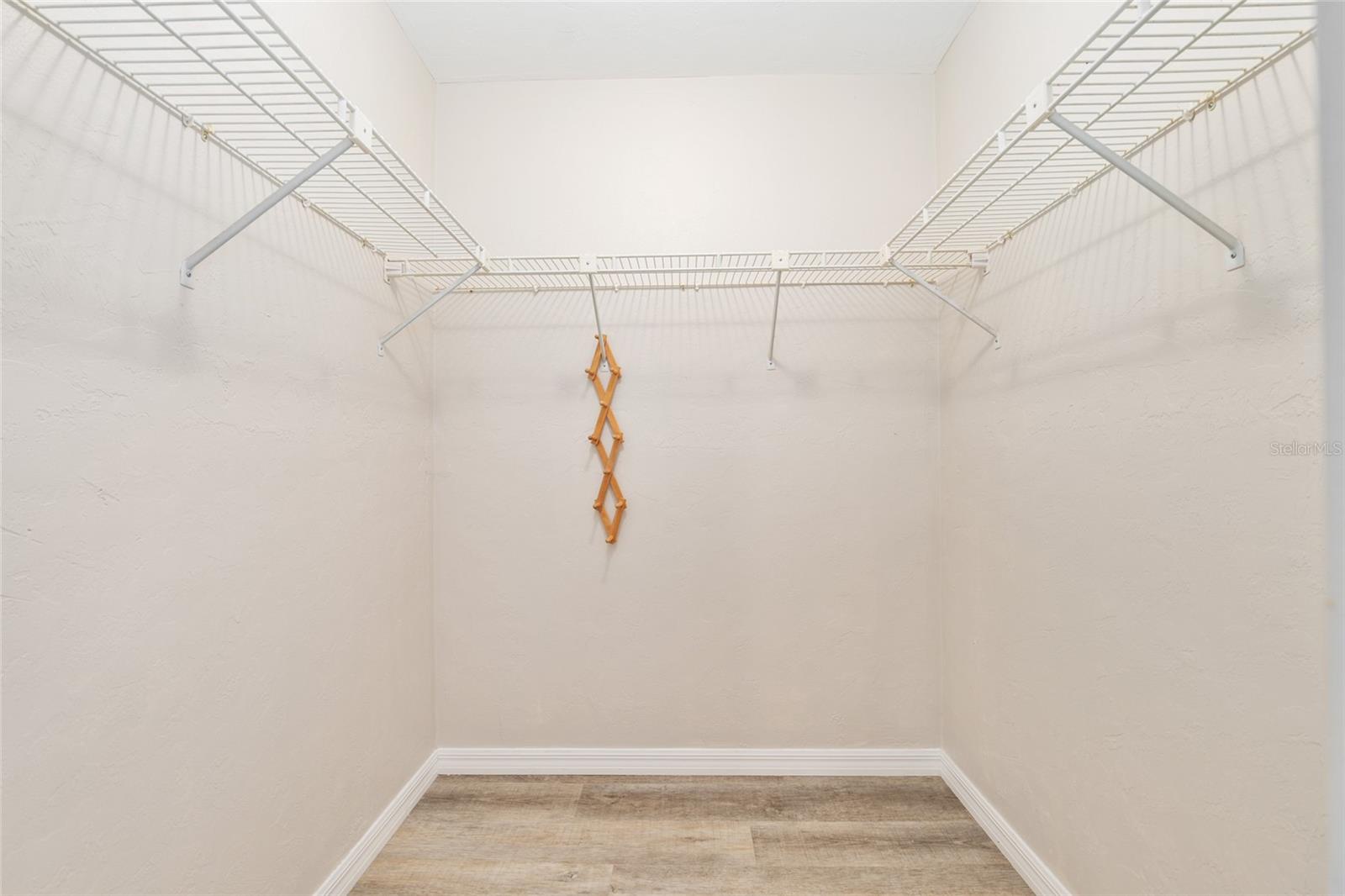 RAINBOW SPRINGS WOODLANDS - Residential