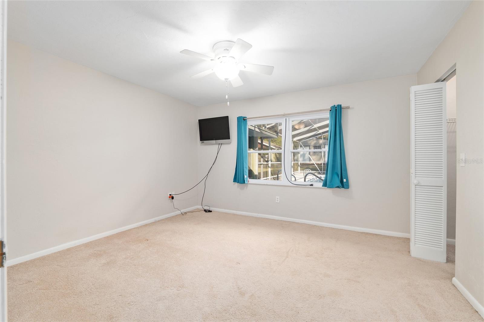 RAINBOW SPRINGS WOODLANDS - Residential